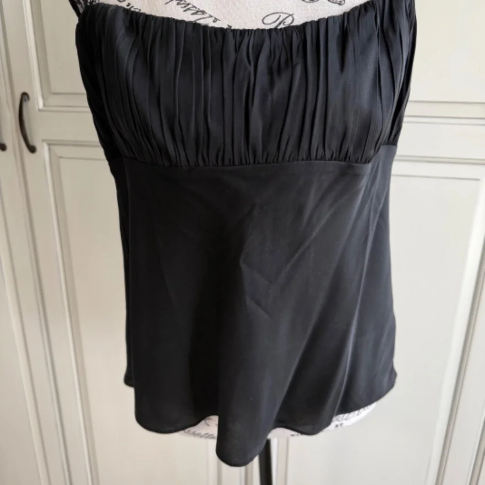 J. Crew Gathered Stretch Silk Black Camisole Size 10 NWT - Picture 3 of 5
